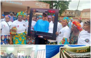 Lutte contre les Violences sexuelles et sexistes au Bénin : la Fondation GNSD et La Ligue béninoise des droits des femmes sensibilisent les femmes de Porto-Novo