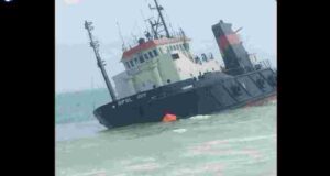 Dossier navire échoué à Fidjrossè : 18 personnes dont 02 officiers des forces navales et un commissaire de la police maritime déposés en prison