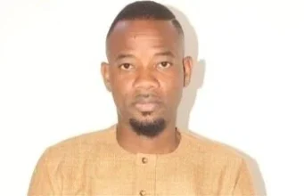 Dossier ‘’Frère Hounvi‘’ : le chroniqueur déposé en prison après sa présentation à la CRIET