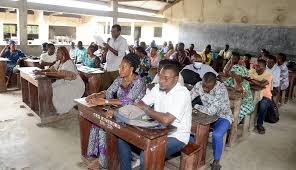 Éducation : le gouvernement lance un nouveau test de sélection d’AME