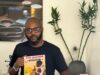 LITTÉRATURE : LE STYLISTE JERRY SINCLAIR S’OFFRE TATA ADJATCHÈ