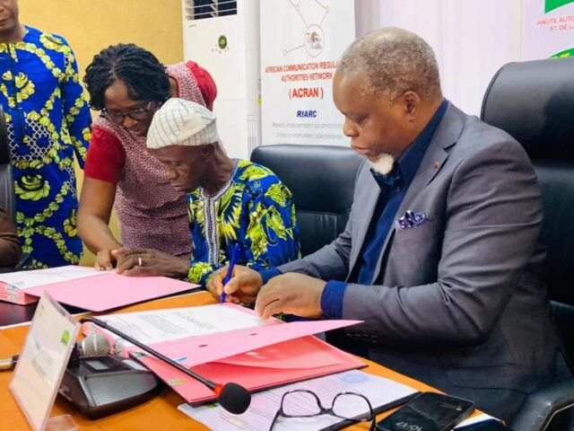 153490906027001730393426