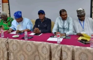 Élections générales de 2026 : les partis de l’opposition unissent leurs forces contre le régime en place