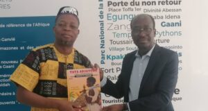 Littérature : la BD Tata Adjatchè présentée au Ministre de la Culture