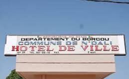 N’dali : quiproquo entre le Maire et Les Démocrates
