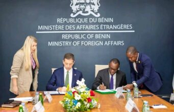 Diplomatie : le Bénin signe un accord d’exemption mutuelle de visa avec la Serbie