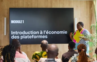 Médias et digitalisation : des journalistes formés sur l’économie des plateformes numériques