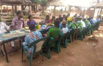 Akpro-Missérété : Roland Djossou communie avec les jeunes primo-votants de Gouako-Kotoclomè