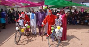Dassa-Zoumè : l’ONG Jeunesse et Enfance Citoyennes illumine la Noël des enfants à Paouignan