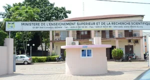 Équivalences de diplômes au Bénin : le MESRS invite au retrait de 1 021 attestations en souffrance (2019-2025)