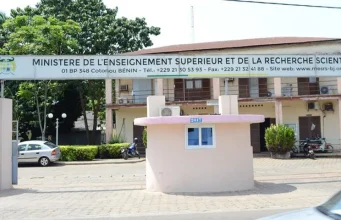 Équivalences de diplômes au Bénin : le MESRS invite au retrait de 1 021 attestations en souffrance (2019-2025)