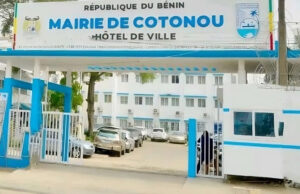 Mairie de Cotonou : la 5ème mandature prend son envol avec l’installation des 13 Chefs d’Arrondissement et des Présidents de commissions
