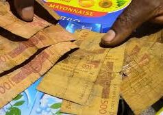 Bénin : refuser un billet abîmé peut désormais vous coûter un demi-million de FCFA