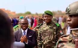 Diplomatie de voisinage : Romuald Wadagni à Niamey pour une nouvelle ère de coopération