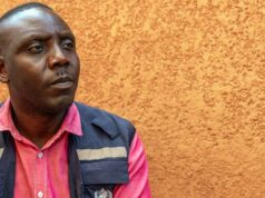 Ebola : en Ouganda, le combat contre la stigmatisation commence avant le retour à la maison