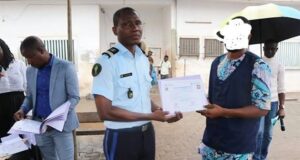 Réinsertion des détenus : 171 pensionnaires des prisons béninoises obtiennent leur Certificat de Qualification aux Métiers