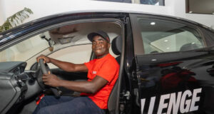 La technologie peut-elle rendre la conduite plus sûre ? L’approche de Yango en Côte d’Ivoire